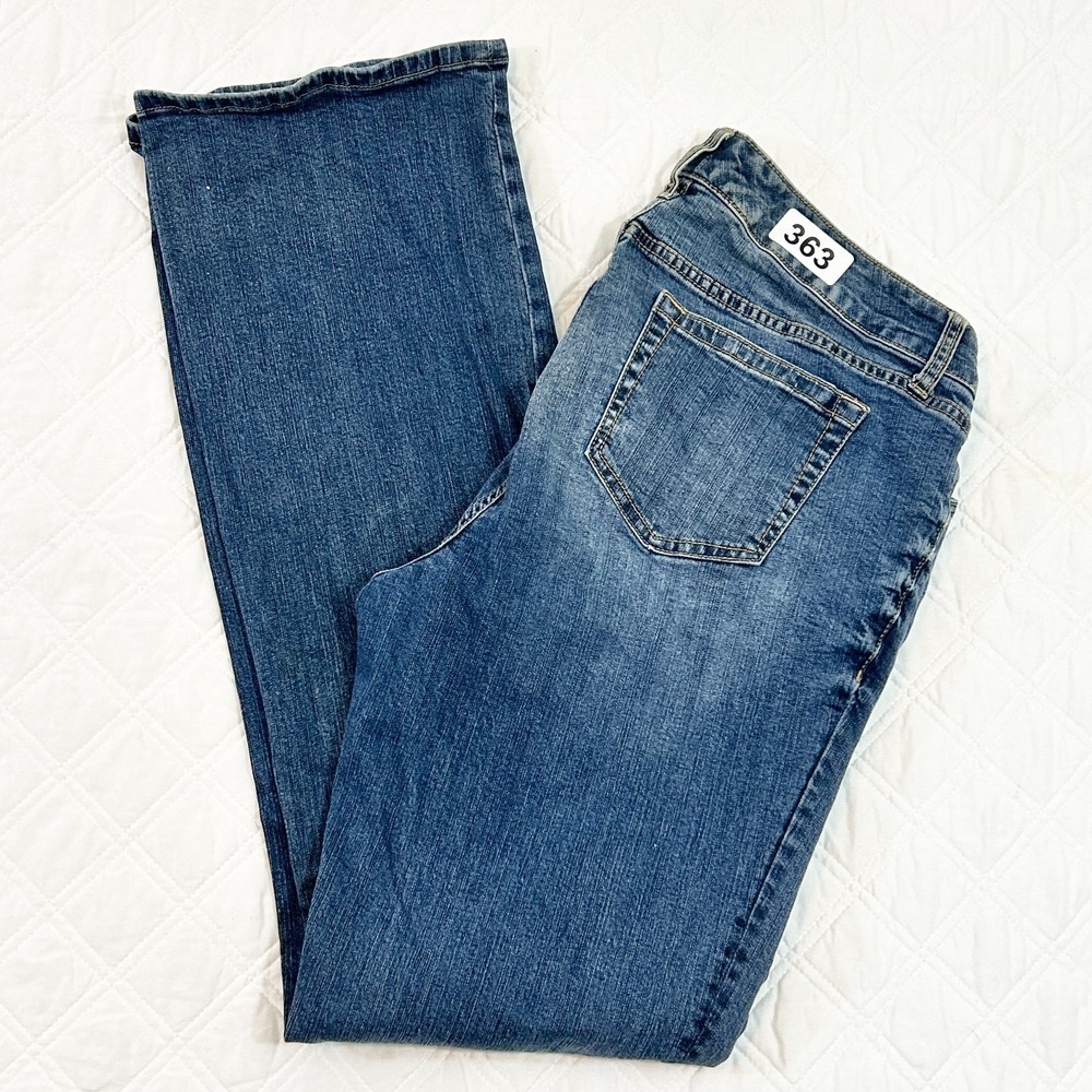 Torrid Jeans Womens Size 14T Relaxed Boot Stretch Medium Blue Wash Mid Rise